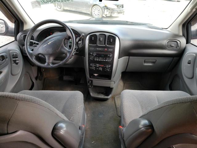 Photo 8 from auction – 2006 CHRYSLER TOWN & COU with VIN 2A4GP54L56R655646