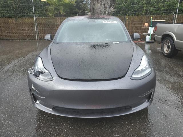 Photo 5 from auction – 2018 TESLA MODEL 3 with VIN 5YJ3E1EA2JF076103