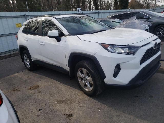 Photo 4 from auction – 2019 TOYOTA RAV4 XLE with VIN 2T3W1RFVXKC022425