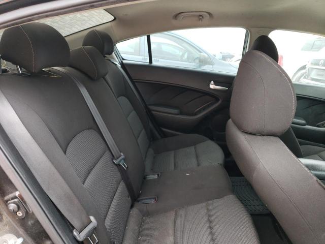 Photo 10 from auction – 2017 KIA FORTE LX with VIN 3KPFK4A79HE082434