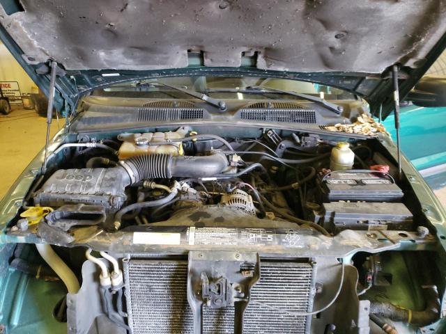Photo 11 from auction – 2004 JEEP LIBERTY SP with VIN 1J4GL48K74W176527