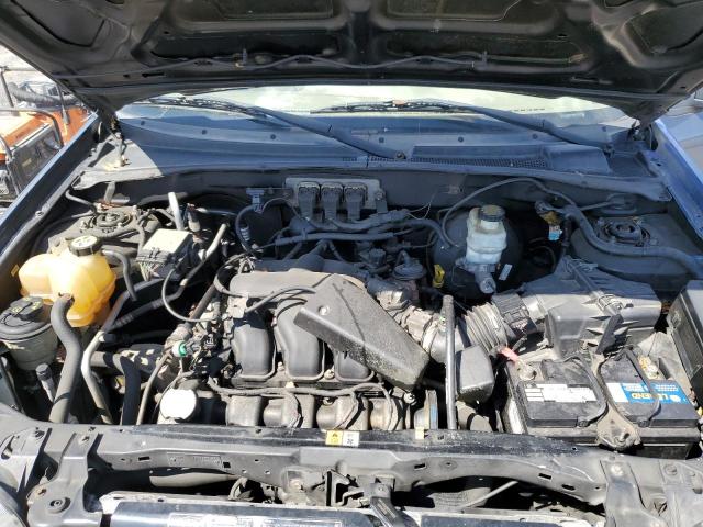 Photo 12 from auction – 2005 FORD ESCAPE XLT with VIN 1FMYU93135KB23010