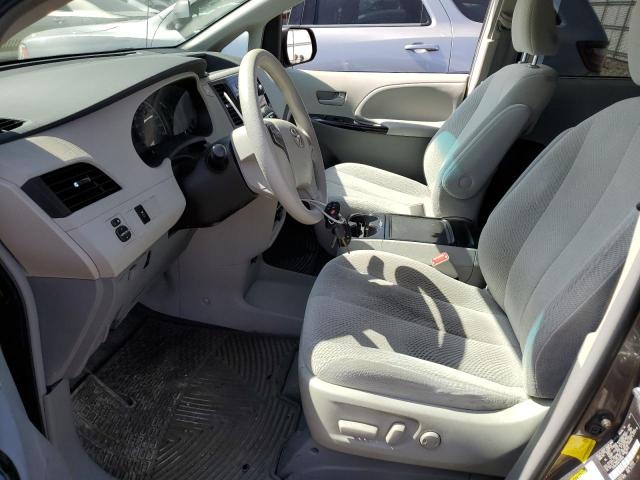 Photo 7 from auction – 2012 TOYOTA SIENNA LE with VIN 5TDKK3DC8CS182640