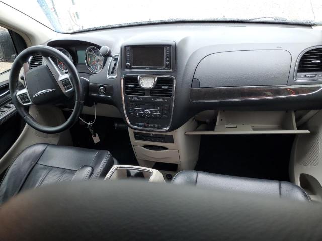 Photo 8 from auction – 2013 CHRYSLER TOWN & COU with VIN 2C4RC1CG2DR682999