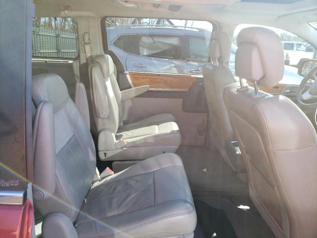 Photo 11 from auction – 2010 CHRYSLER TOWN & COU with VIN 2A4RR7DX4AR415403