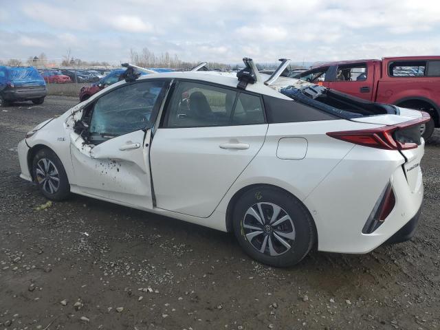 Photo 2 from auction – 2017 TOYOTA PRIUS PRIM with VIN JTDKARFP4H3043037
