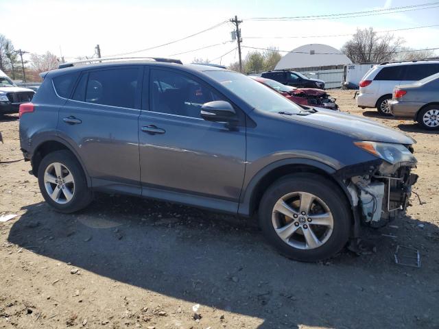 Photo 4 from auction – 2015 TOYOTA RAV4 XLE with VIN 2T3RFREV9FW319805