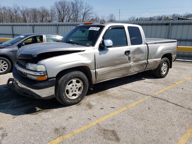 CHEVROLET SILVERADO 2002 with VIN 2GCEC19T721349325 - Photo from auction