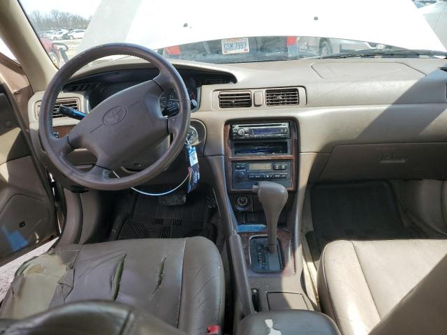 Photo 8 from auction – 2000 TOYOTA CAMRY LE with VIN JT2BF28K5Y0250301