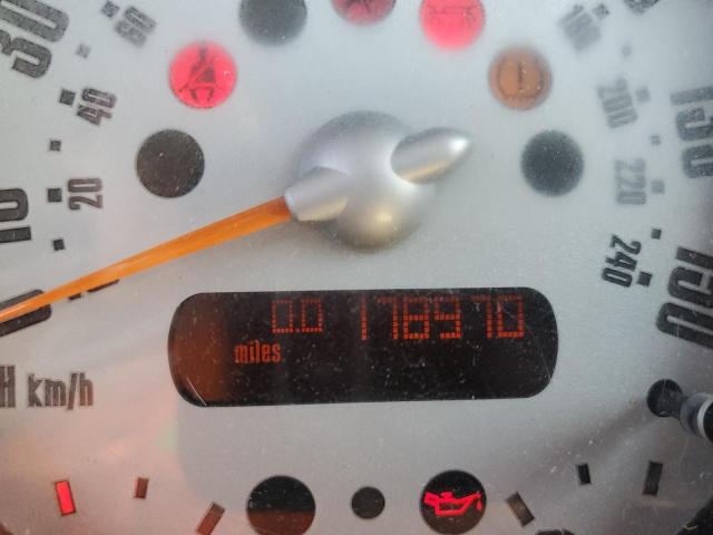 Photo 9 from auction – 2003 MINI COOPER with VIN WMWRC33473TE16550