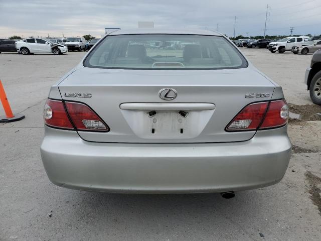 Photo 6 from auction – 2002 LEXUS ES 300 with VIN JTHBF30G925024209