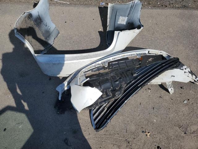 Photo 12 from auction – 2014 TOYOTA AVALON HYB with VIN 4T1BD1EB2EU030786