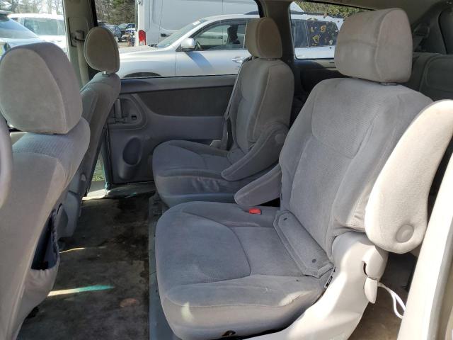 Photo 11 from auction – 2005 TOYOTA SIENNA CE with VIN 5TDZA23C55S303947