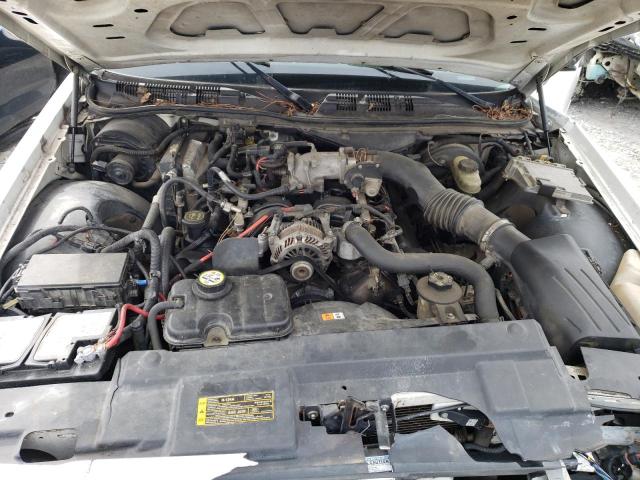 Photo 11 from auction – 2006 FORD CROWN VICT with VIN 2FAFP71W76X122467