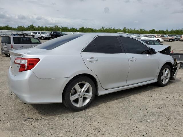 Foto 3 de la subasta – 2012 TOYOTA CAMRY BASE con VIN 4T1BF1FK3CU169671