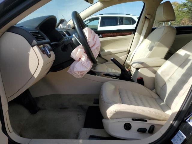 Photo 7 from auction – 2013 VOLKSWAGEN PASSAT SEL with VIN 1VWCP7A31DC068321