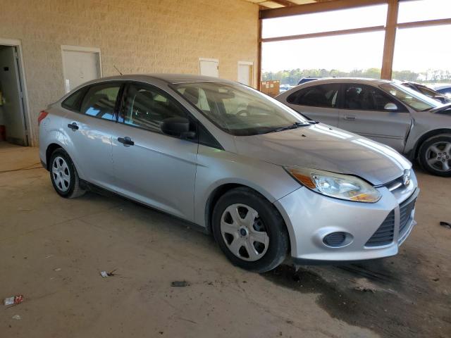 Photo 4 from auction – 2013 FORD FOCUS S with VIN 1FADP3E20DL275001