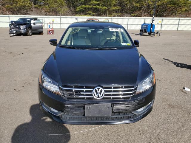 Photo 5 from auction – 2013 VOLKSWAGEN PASSAT SEL with VIN 1VWCP7A31DC068321