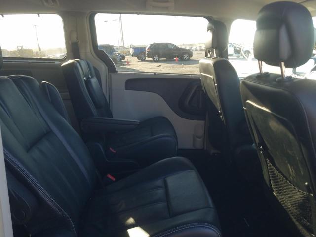 Photo 11 from auction – 2014 CHRYSLER TOWN & COU with VIN 2C4RC1BG6ER373670
