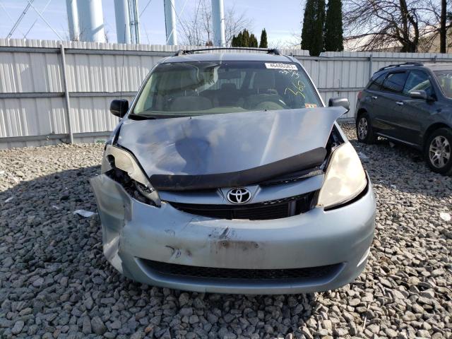 Photo 5 from auction – 2010 TOYOTA SIENNA CE with VIN 5TDKK4CC3AS303918