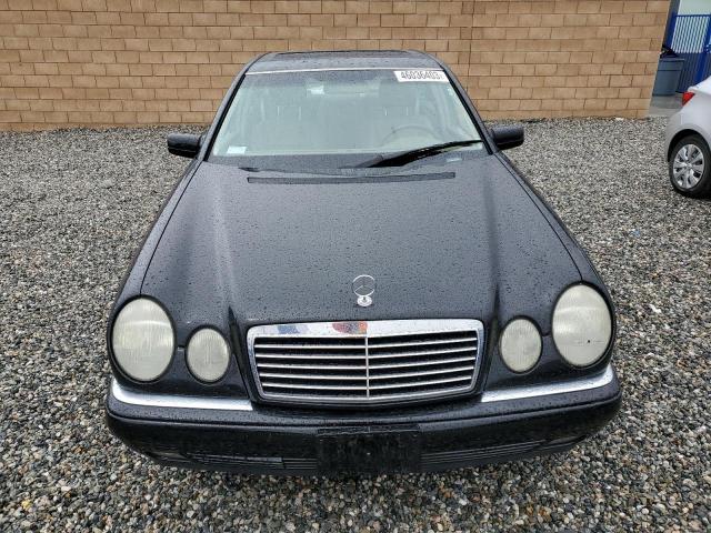 Photo 5 from auction – 1999 MERCEDES-BENZ E 320 with VIN WDBJF65HXXA761349