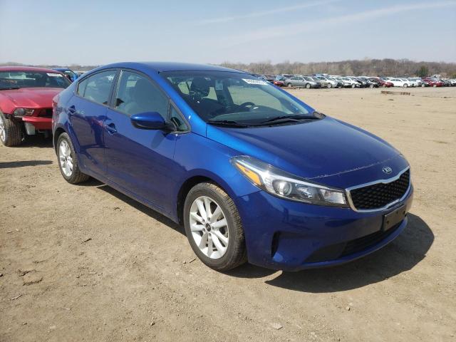 Photo 4 from auction – 2017 KIA FORTE LX with VIN 3KPFL4A73HE035574