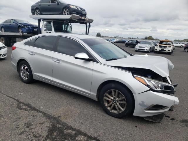 Photo 4 from auction – 2016 HYUNDAI SONATA SE with VIN 5NPE24AF5GH269618