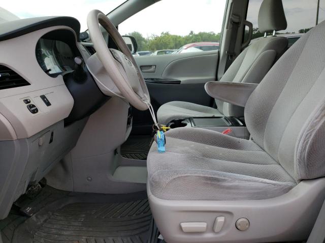 Photo 7 from auction – 2012 TOYOTA SIENNA LE with VIN 5TDKK3DC1CS241608