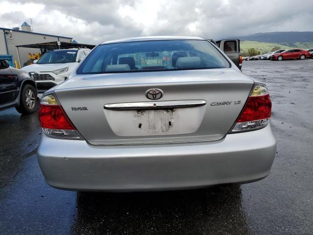 Photo 6 from auction – 2005 TOYOTA CAMRY LE with VIN 4T1BE32K45U100754