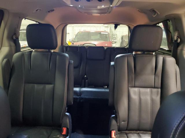 Photo 10 from auction – 2016 CHRYSLER TOWN & COU with VIN 2C4RC1CG1GR120015
