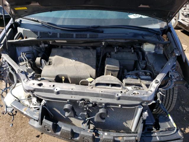 Photo 12 from auction – 2016 TOYOTA SIENNA SE with VIN 5TDXK3DC9GS712478