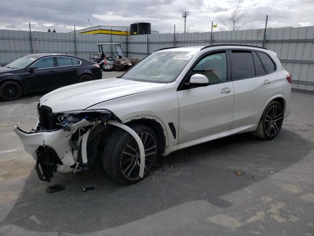 BMW X5 XDRIVE5 2019 with VIN 5UXJU2C56KLN49696 - Photo from auction