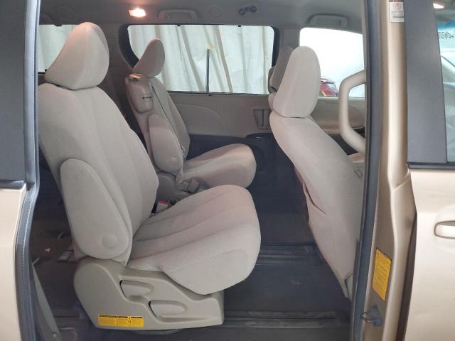 Photo 11 from auction – 2011 TOYOTA SIENNA LE with VIN 5TDKK3DC6BS030676
