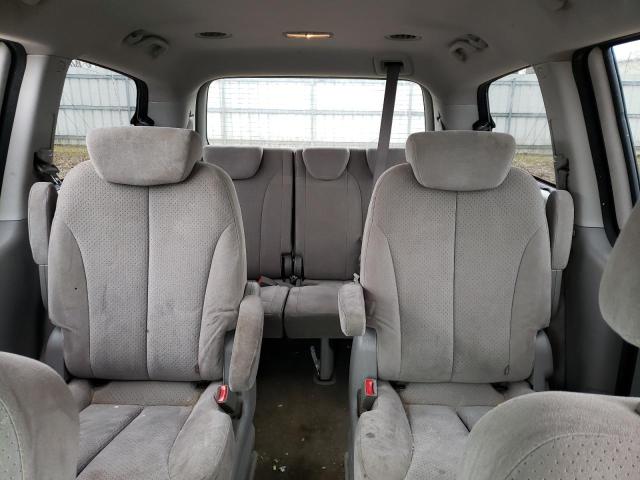 Photo 10 from auction – 2008 HYUNDAI ENTOURAGE with VIN KNDMC233986044422