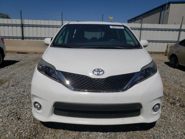 Photo 5 from auction – 2017 TOYOTA SIENNA SE with VIN 5TDXZ3DC2HS803170