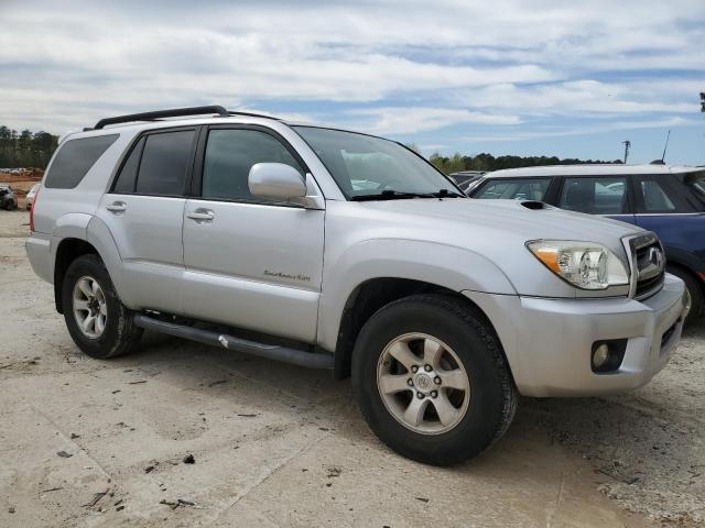Photo 4 from auction – 2006 TOYOTA 4RUNNER SR with VIN JTEBT14R768033467