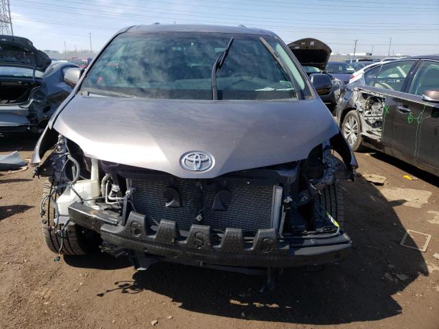 Photo 5 from auction – 2016 TOYOTA SIENNA SE with VIN 5TDXK3DC9GS712478