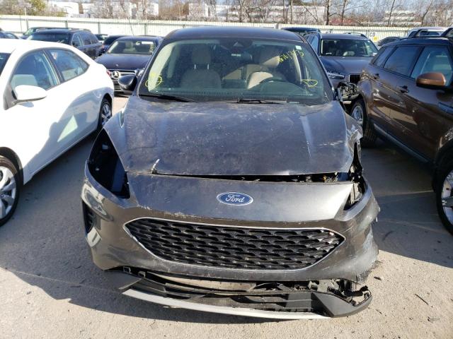 Photo 5 from auction – 2020 FORD ESCAPE SE with VIN 1FMCU9G66LUB10950