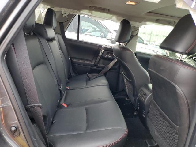 Photo 11 from auction – 2016 TOYOTA 4RUNNER SR with VIN JTEBU5JRXG5342913