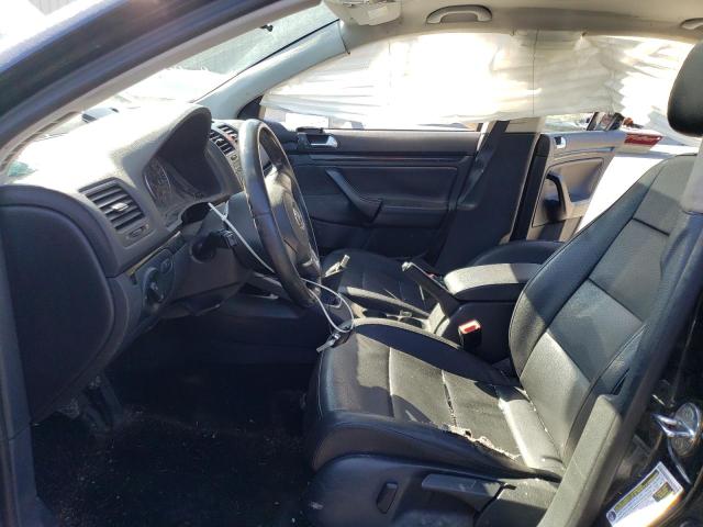 Photo 7 from auction – 2010 VOLKSWAGEN JETTA WOLF with VIN 3VWRA7AJXAM065647