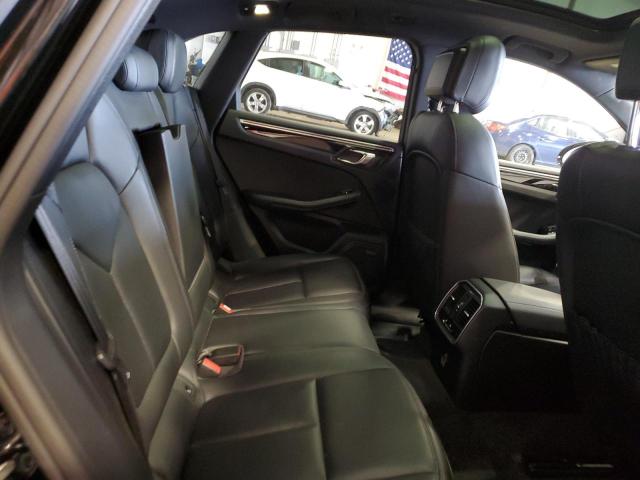 Photo 10 from auction – 2018 PORSCHE MACAN with VIN WP1AA2A58JLB14236