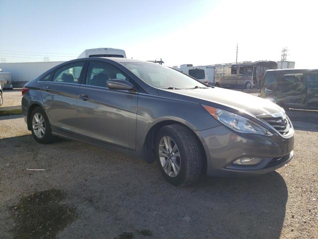 Photo 4 from auction – 2013 HYUNDAI SONATA GLS with VIN 5NPEB4AC4DH786412