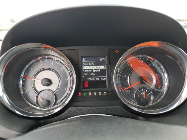 Photo 9 from auction – 2013 CHRYSLER TOWN & COU with VIN 2C4RC1GG0DR663135