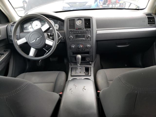 Photo 8 from auction – 2008 CHRYSLER 300 LX with VIN 2C3KA43R28H291829