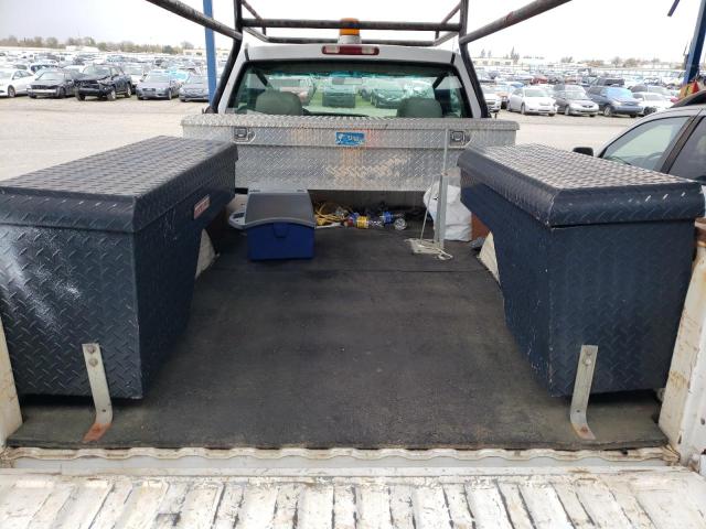 Photo 10 from auction – 2002 CHEVROLET SILVERADO with VIN 1GCEK14V52E143012