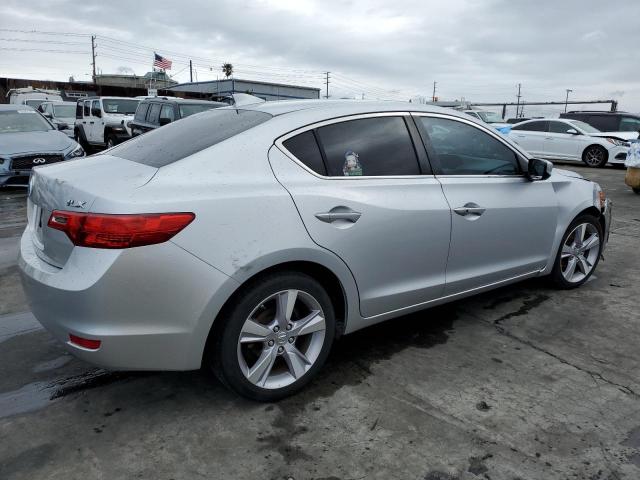 Photo 3 from auction – 2013 ACURA ILX 20 TEC with VIN 19VDE1F74DE016107