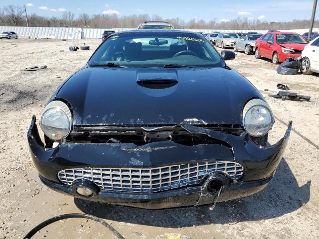 Photo 5 from auction – 2002 FORD THUNDERBIR with VIN 1FAHP60A12Y102198