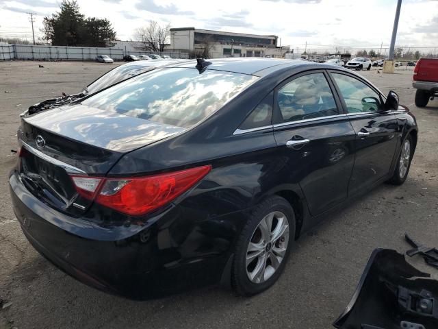 Photo 3 from auction – 2012 HYUNDAI SONATA SE with VIN 5NPEC4AC1CH459302