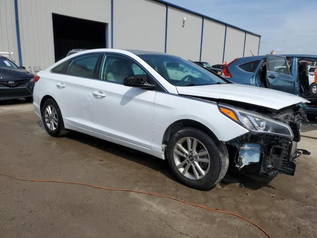 Photo 4 from auction – 2017 HYUNDAI SONATA SE with VIN 5NPE24AF4HH536152