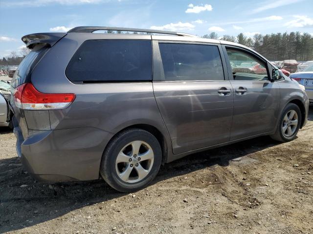 Photo 3 from auction – 2012 TOYOTA SIENNA LE with VIN 5TDKK3DC8CS182640